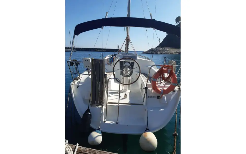 slider 12 Jeanneau Sun Odyssey 32