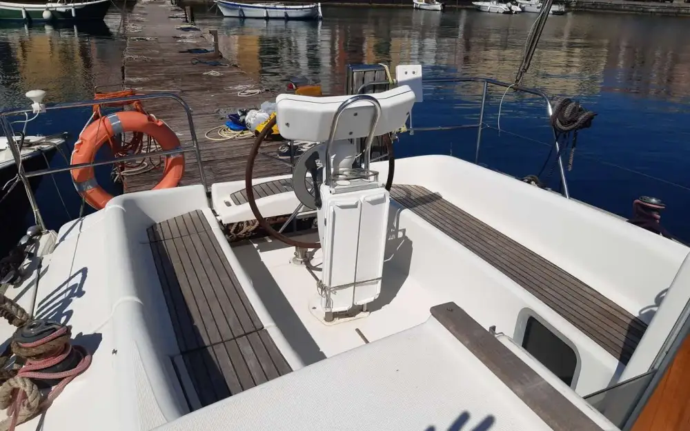 slider 14 Jeanneau Sun Odyssey 32