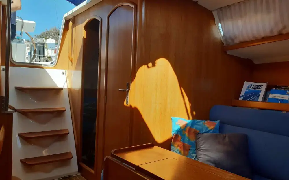slider 17 Jeanneau Sun Odyssey 32