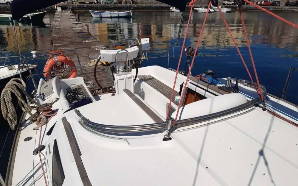 slider 18 Jeanneau Sun Odyssey 32