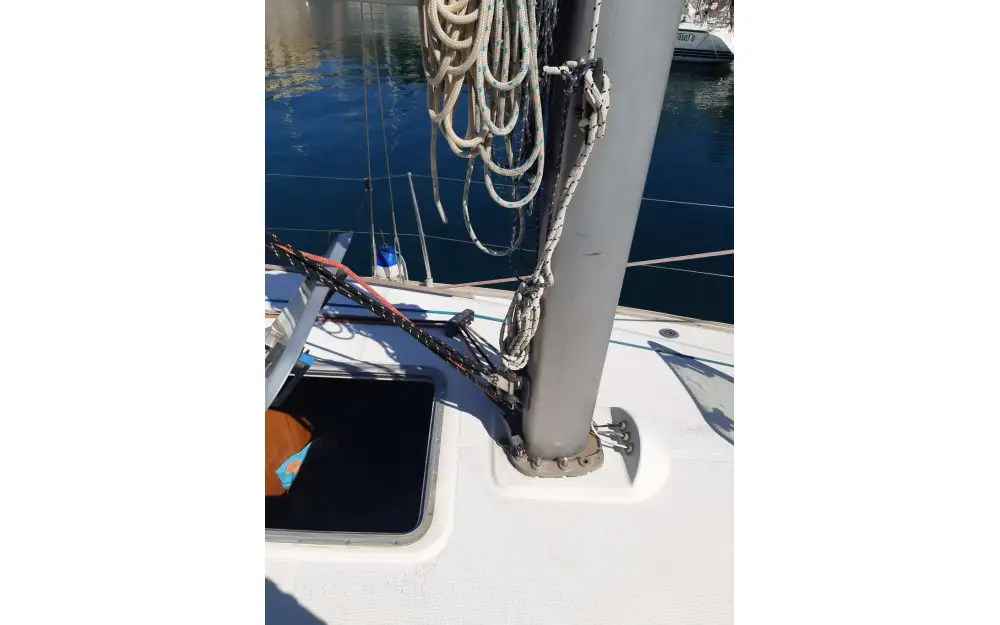 slider 23 Jeanneau Sun Odyssey 32