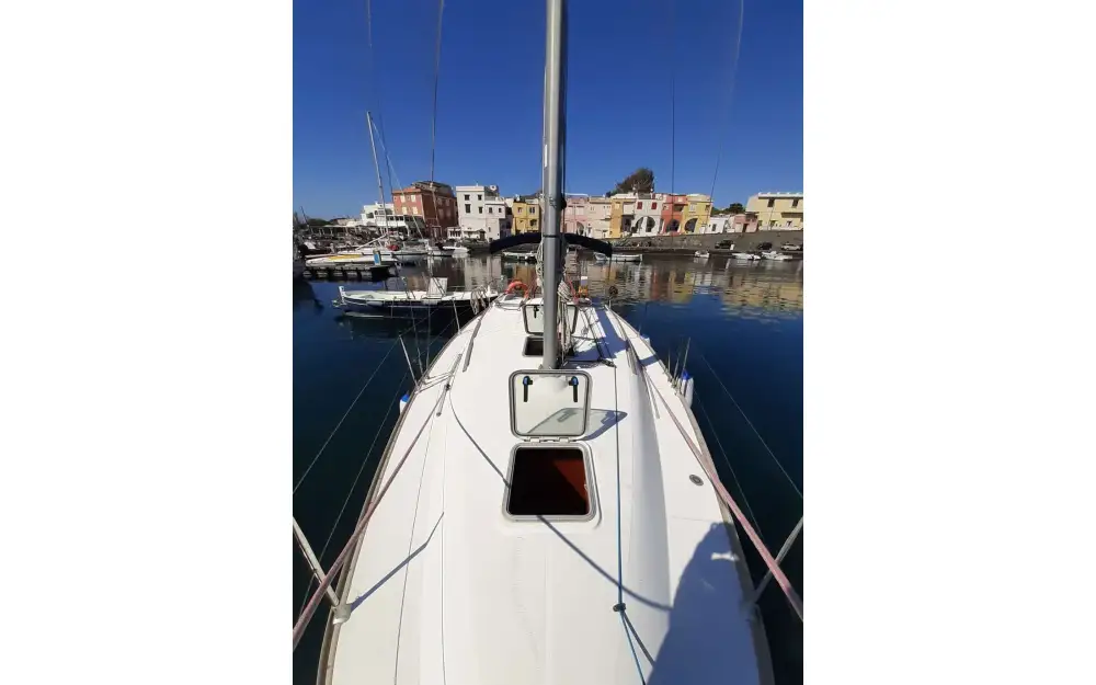 slider 4 Jeanneau Sun Odyssey 32