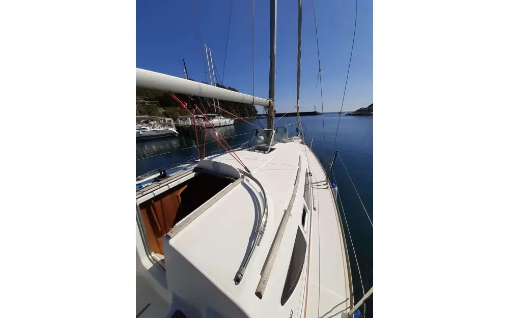 slider 7 Jeanneau Sun Odyssey 32