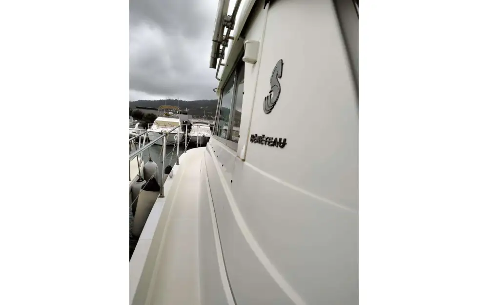 slider 4 Beneteau Antares 10.80