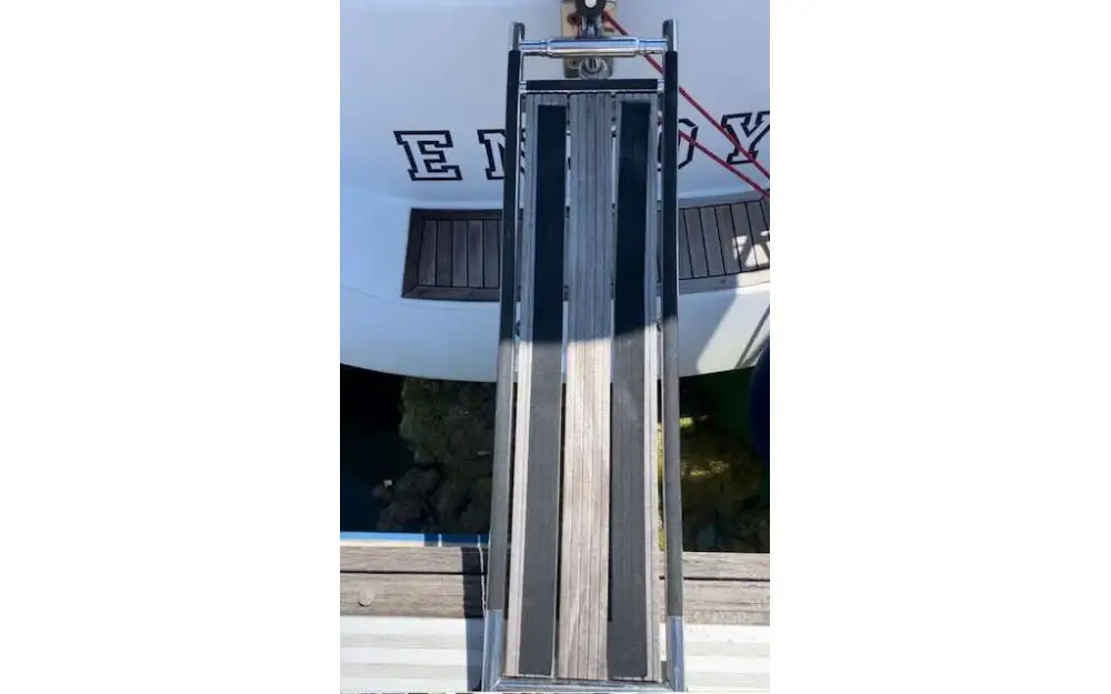 slider 3 Grand Soleil  40