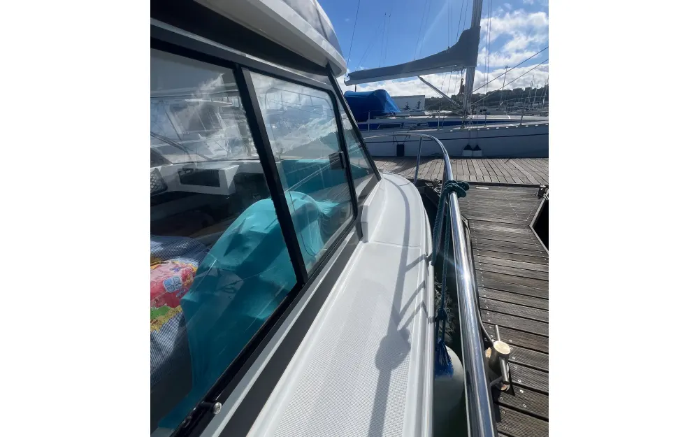 slider 6 Jeanneau Merry Fisher 605