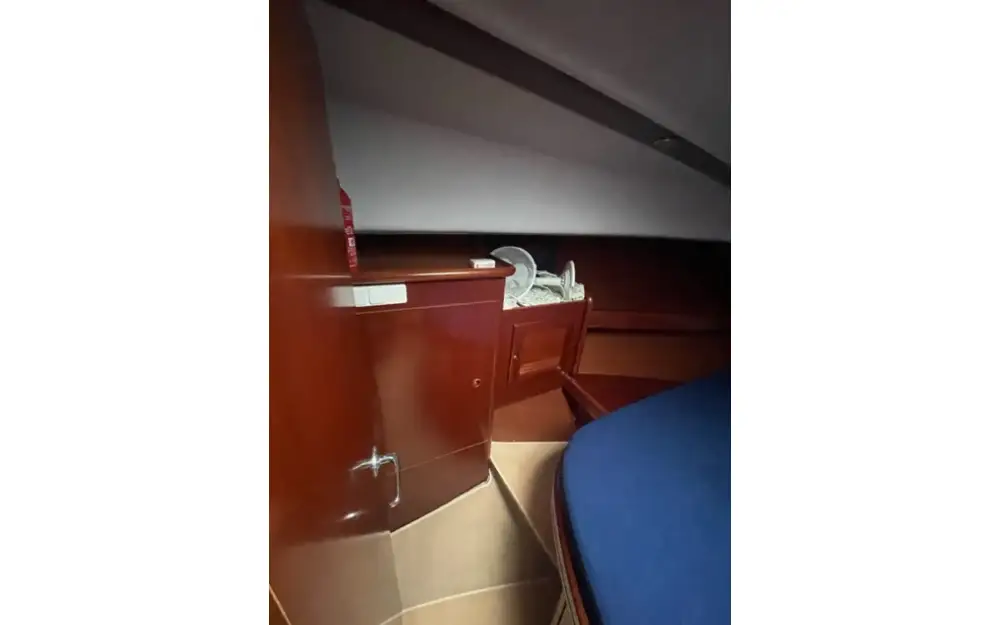 slider 1 Beneteau Antares 10.80