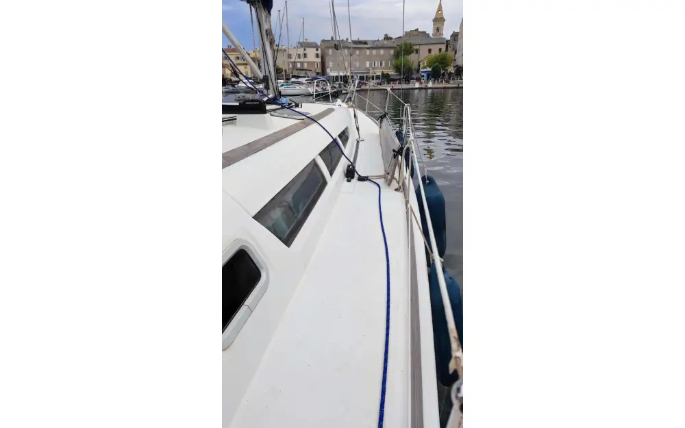 slider 7 Jeanneau Sun Odyssey 42 i
