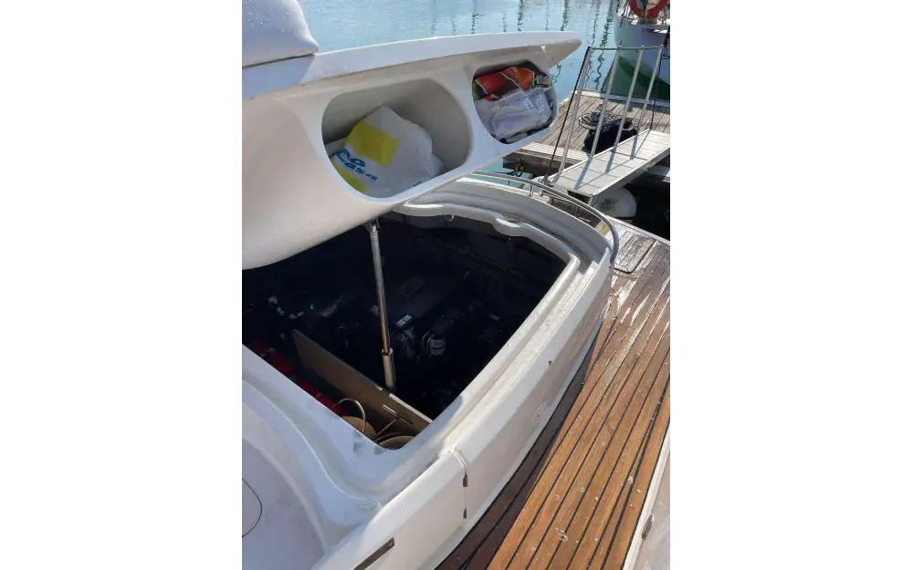 slider 4 Sessa Marine Islamorada 32