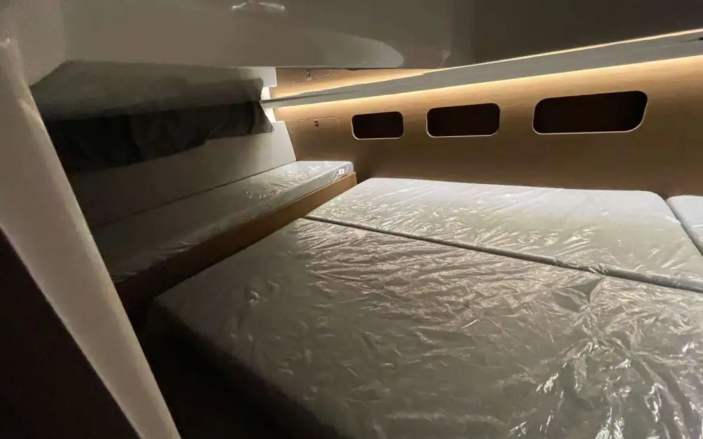 slider 14 Beneteau Antares 11