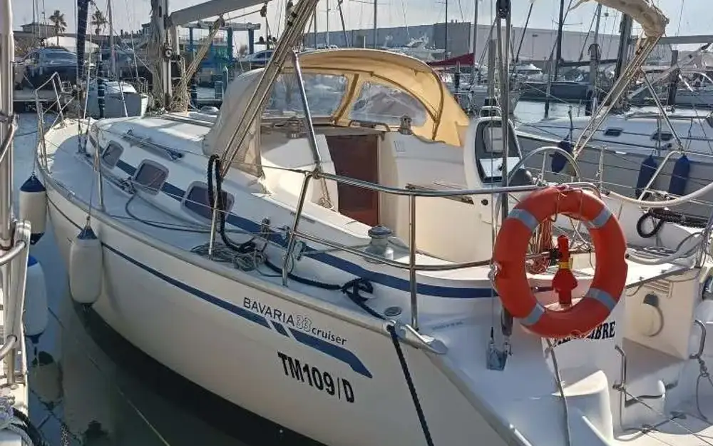 slider 0 Bavaria  33 Cruiser