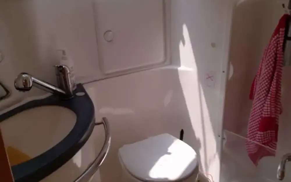 slider 10 Bavaria  33 Cruiser