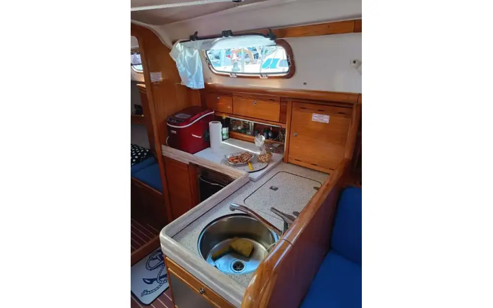slider 8 Bavaria  33 Cruiser
