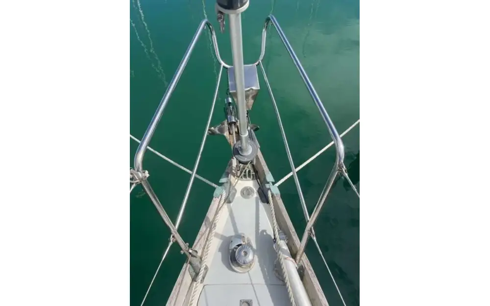 slider 12 Sparkman & Stevens She 31