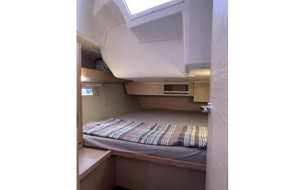 slider 1 Dufour  430 Grand Large