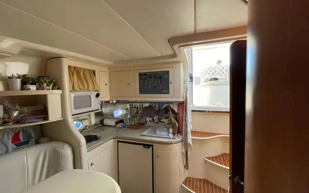 slider 10 Sessa Marine Oyster 35