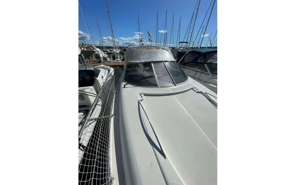 slider 1 Sessa Marine Oyster 35