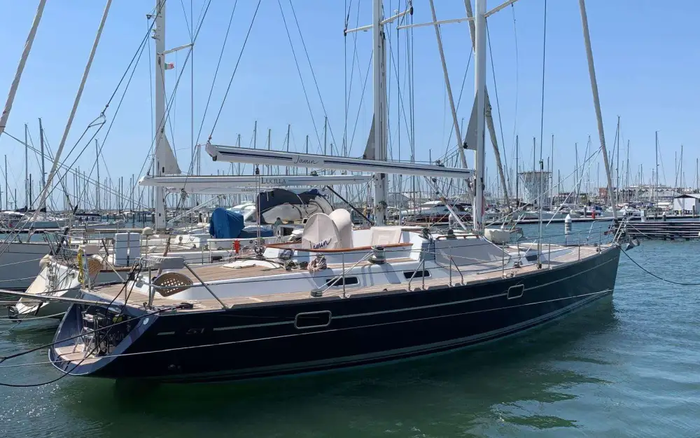 slider 0 Comar Yachts Comet 51 CC