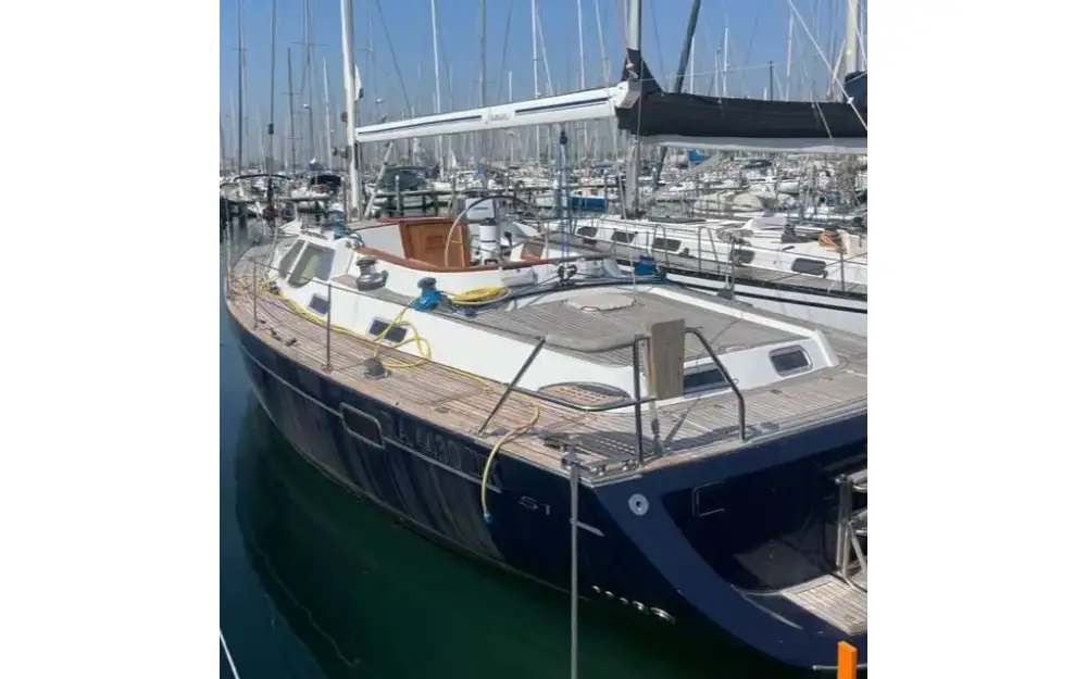slider 18 Comar Yachts Comet 51 CC