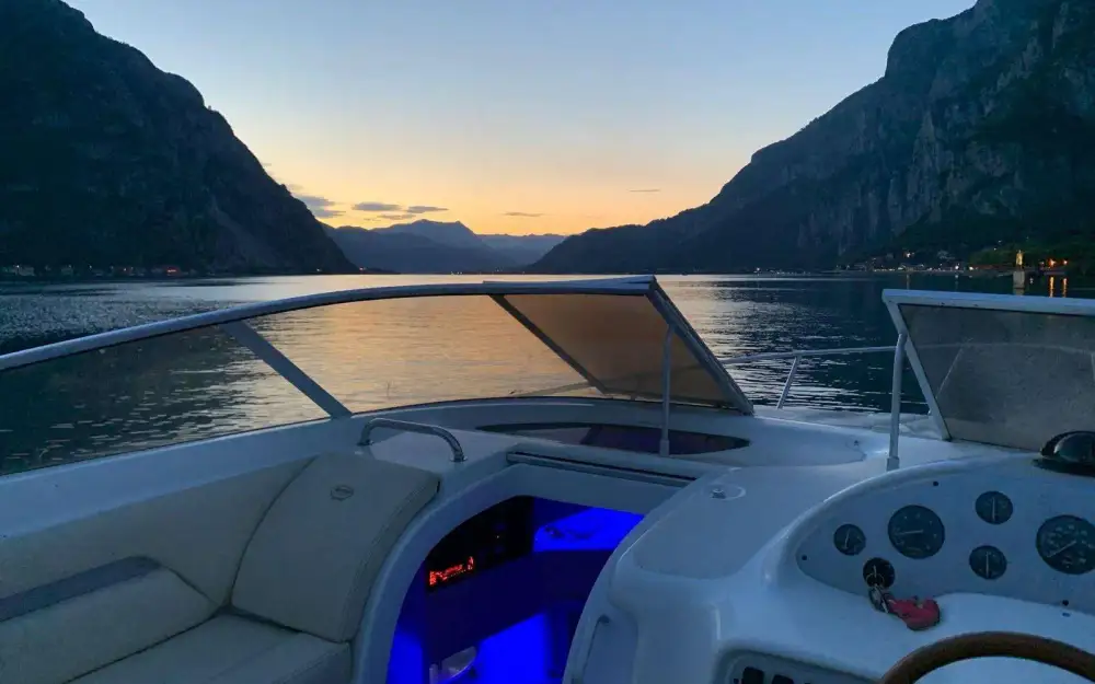slider 12 Sessa Marine Oyster 27
