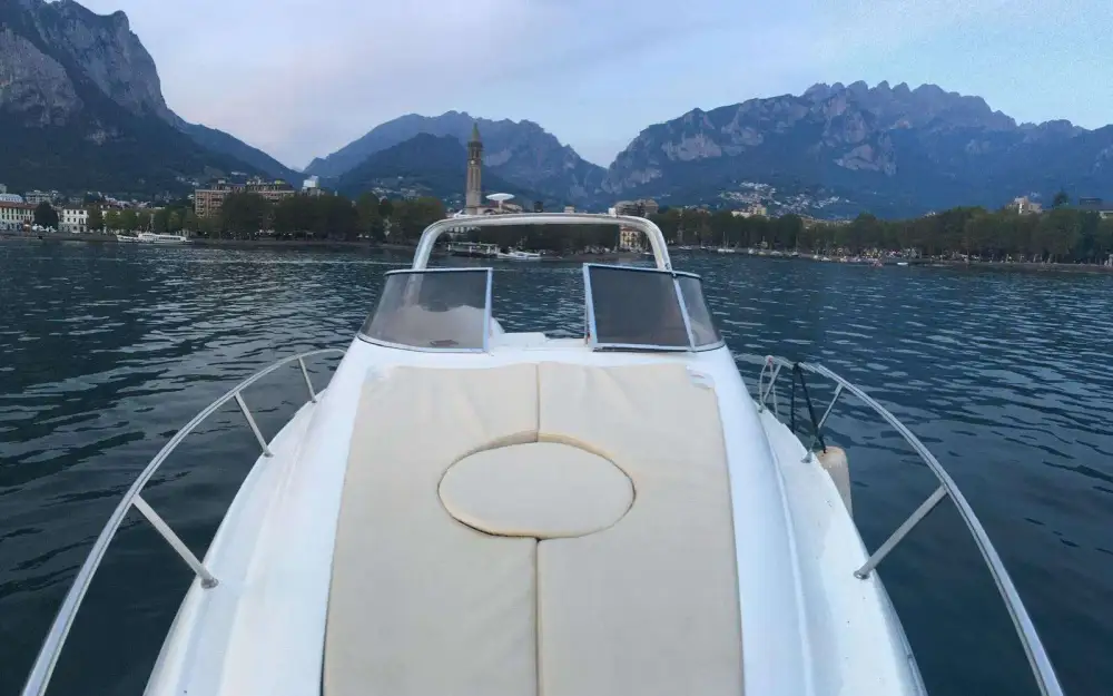 slider 6 Sessa Marine Oyster 27