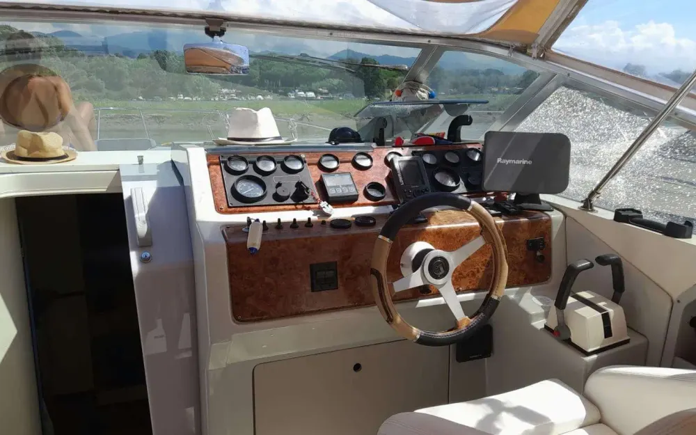 slider 3 Cranchi  32 Cruiser