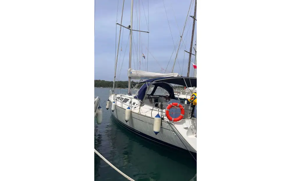 slider 0 Jeanneau Sun Odyssey 43
