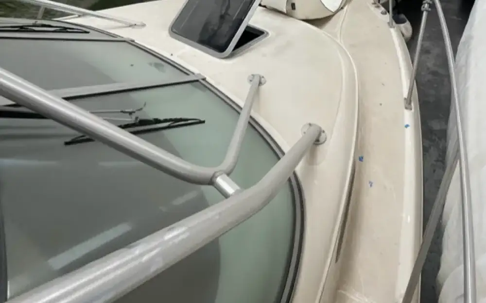 slider 9 Boston Whaler  28 Conquest