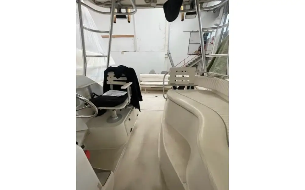 slider 19 Boston Whaler  28 Conquest