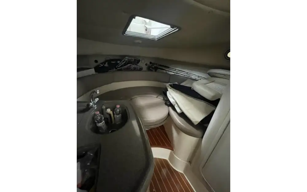 slider 6 Boston Whaler  28 Conquest