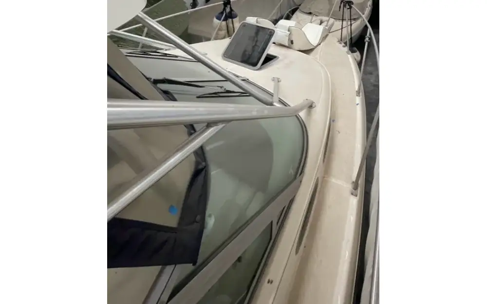 slider 7 Boston Whaler  28 Conquest