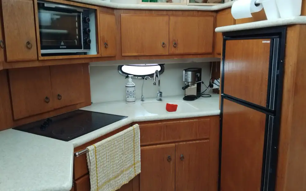 slider 22 Carver  406 Motor Yacht