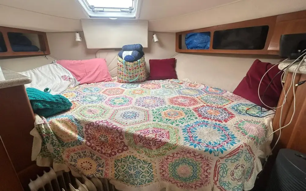 slider 23 Carver  406 Motor Yacht
