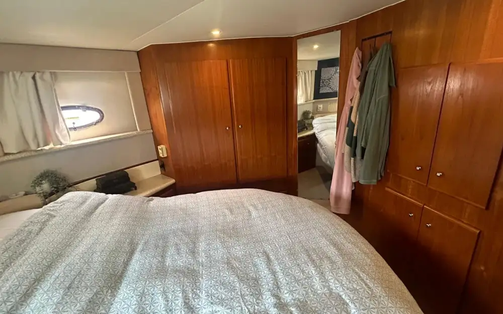 slider 27 Carver  406 Motor Yacht