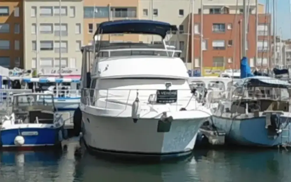 slider 3 Carver  406 Motor Yacht