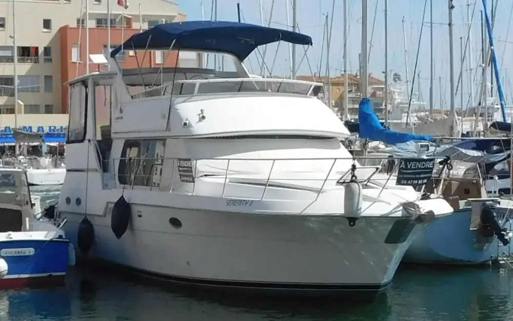 slider 4 Carver  406 Motor Yacht