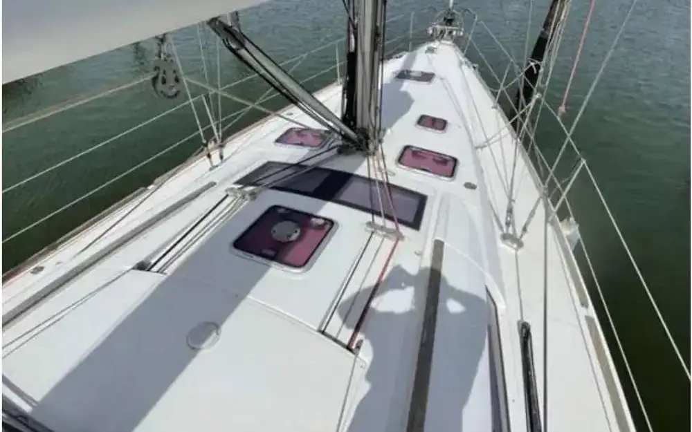 slider 9 Beneteau Oceanis 46