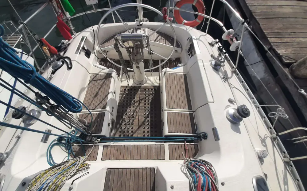 slider 8 Beneteau First 41 S5