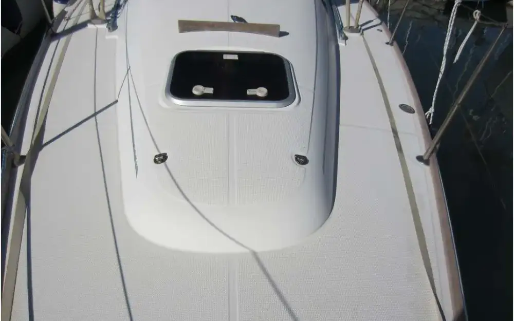 slider 7 Beneteau First 31.7