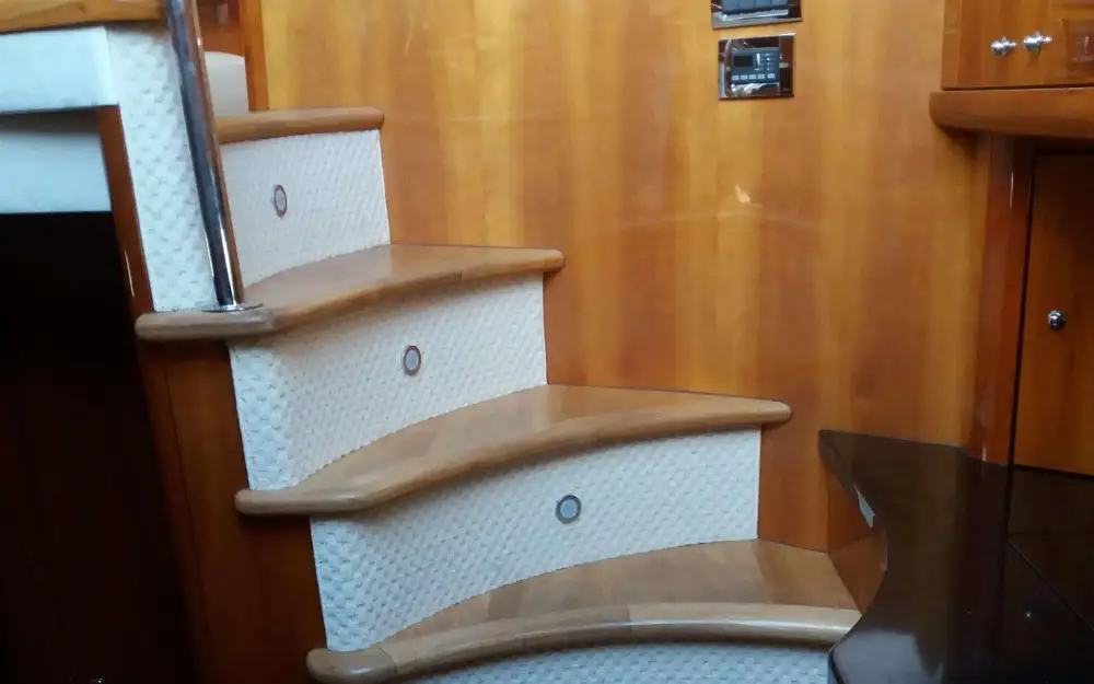 slider 9 Sunseeker Manhattan 52