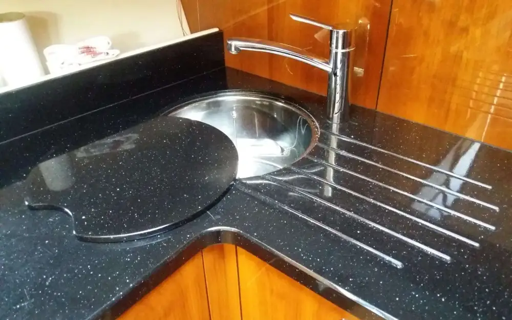 slider 13 Sunseeker Manhattan 52