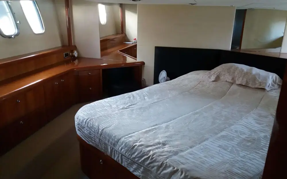 slider 7 Sunseeker Manhattan 52
