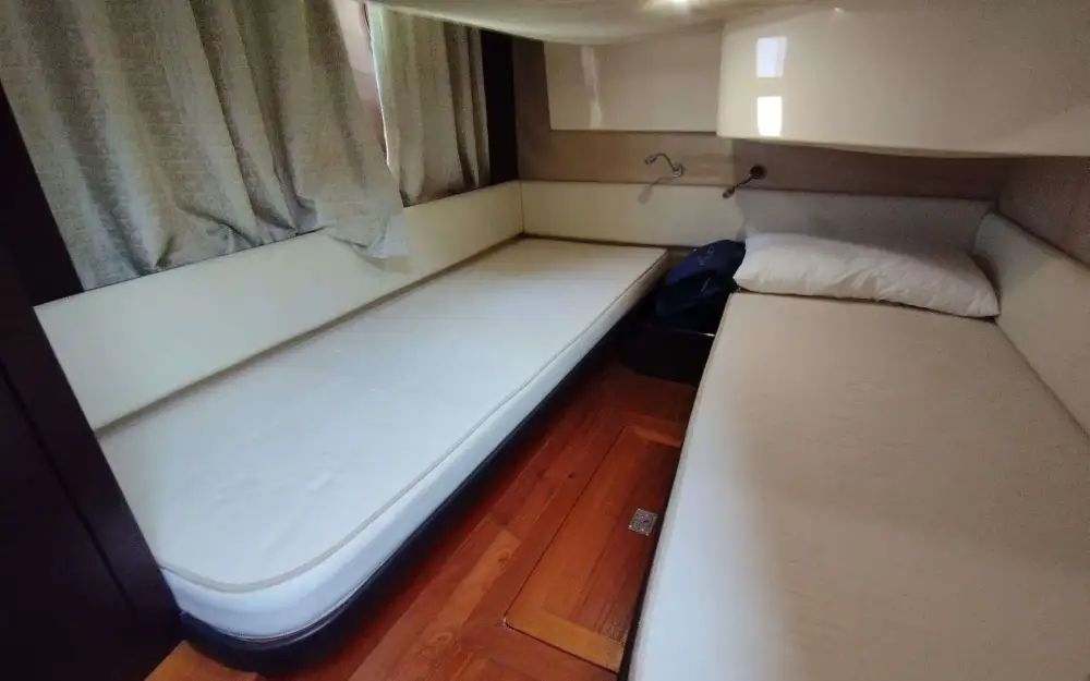 slider 4 Azimut  40 S