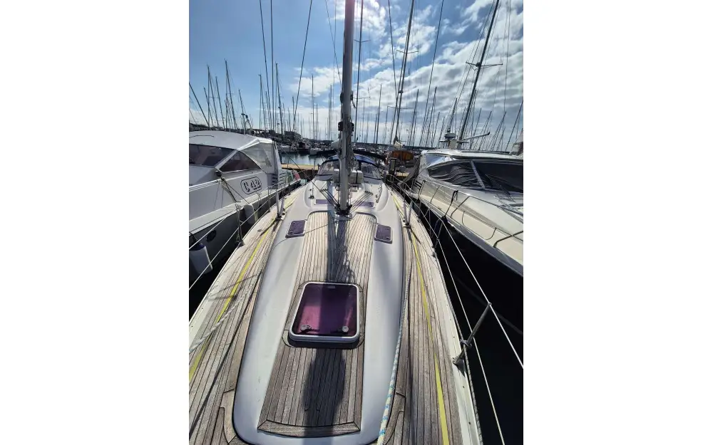 slider 10 Bavaria 42 cruiser