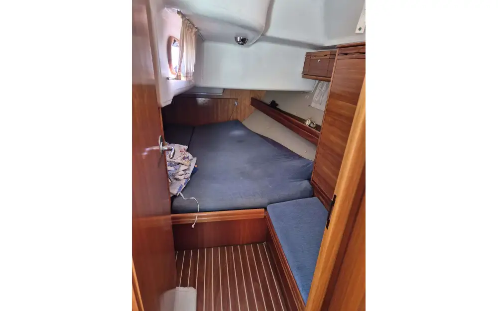 slider 12 Bavaria 42 cruiser