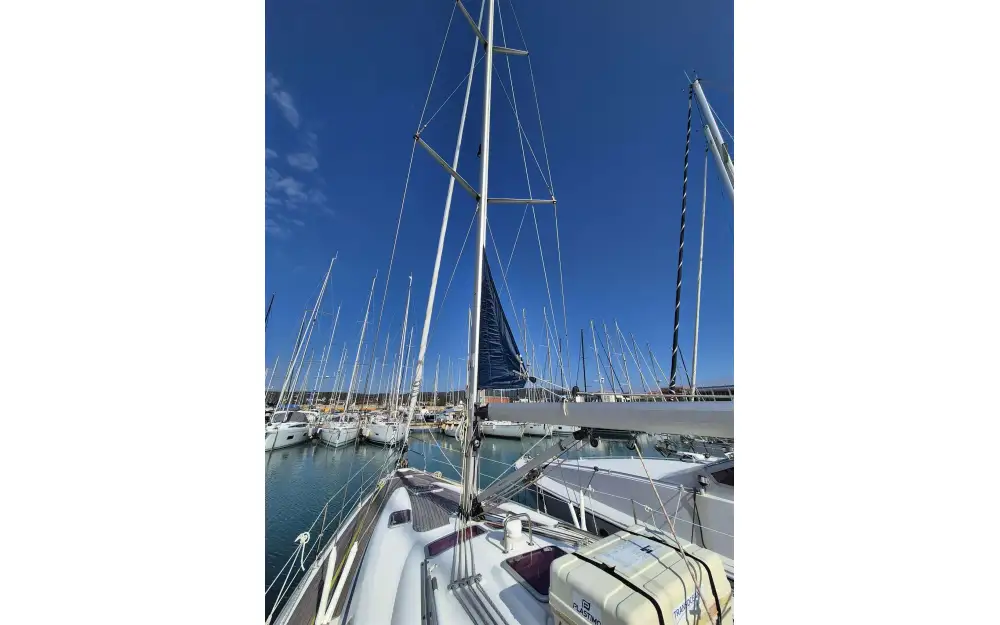 slider 17 Bavaria 42 cruiser