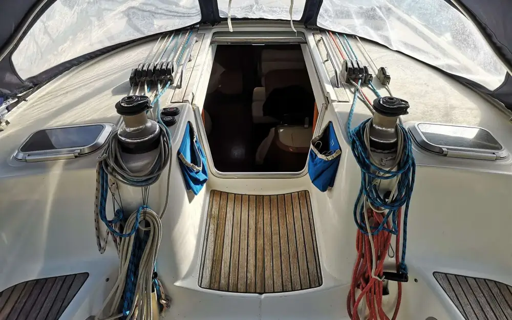 slider 10 Jeanneau Sun Odyssey 45
