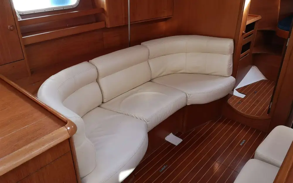 slider 18 Jeanneau Sun Odyssey 45