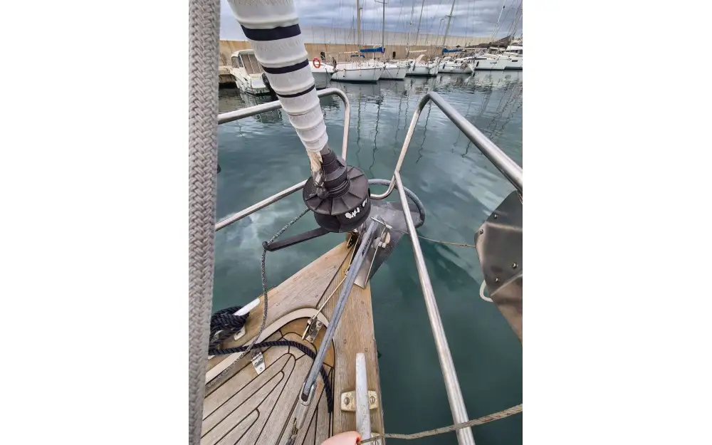 slider 20 Hallberg Rassy  36