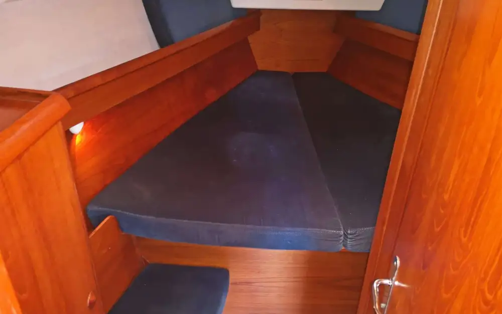 slider 2 Jeanneau Sun Odyssey 40
